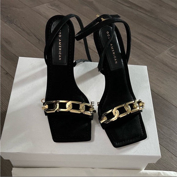 NWT Good American Chain Sandle - Picture 2 of 9